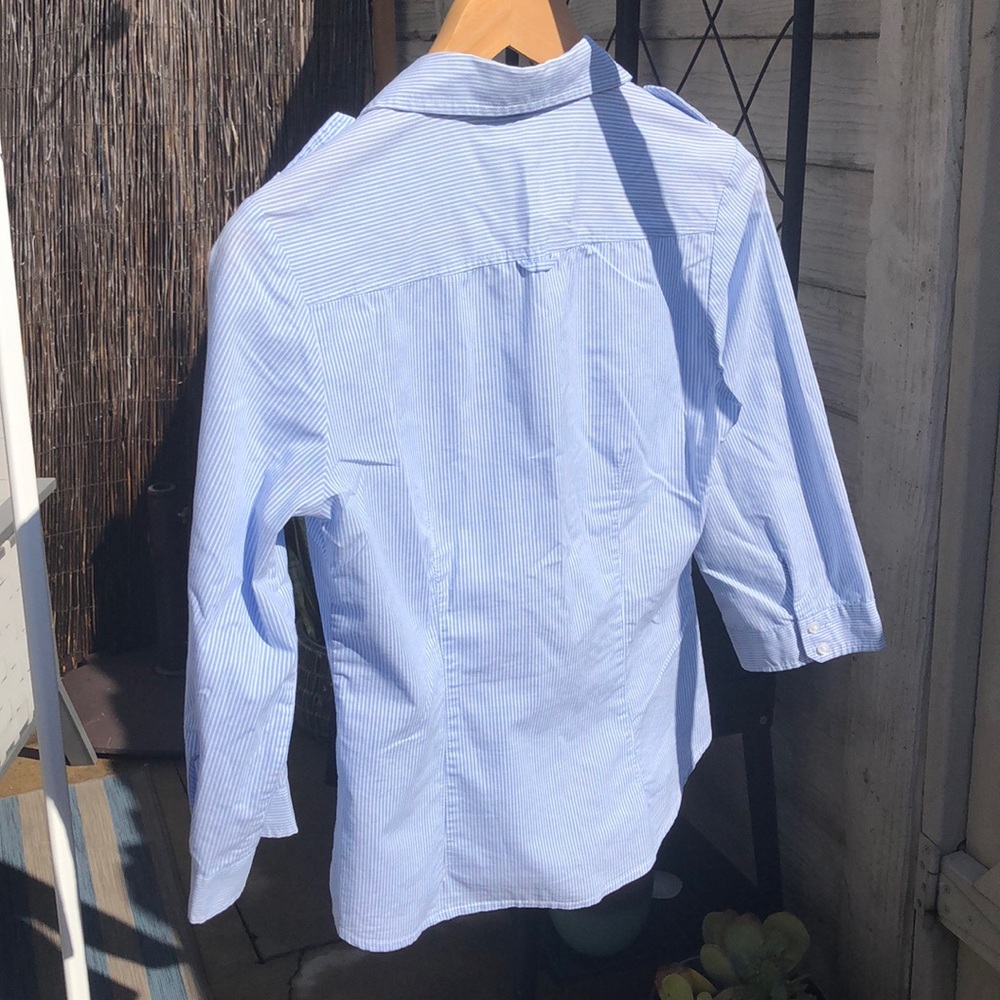 Button down shirt - Picture 3 of 3